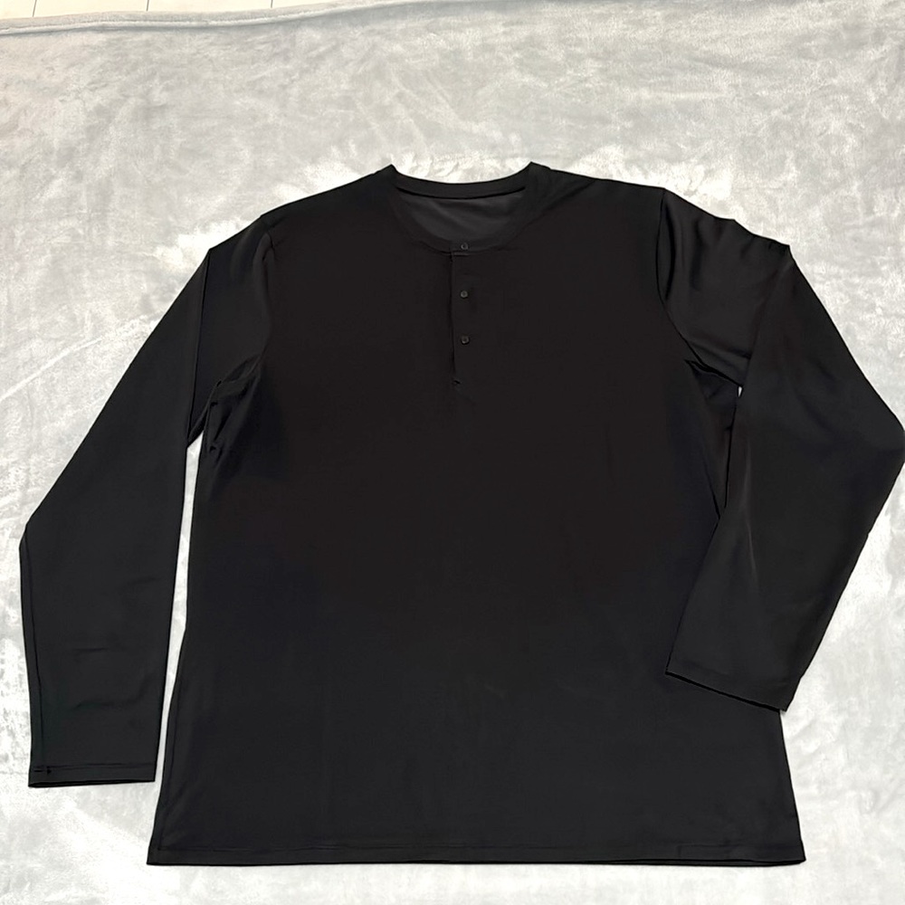 Lululemon Men’s Henley - Long Sleeve